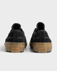 CONRAD ELITE - BLACK GUM SUEDE