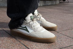 CAMBRIDGE TAN CREAM SUEDE