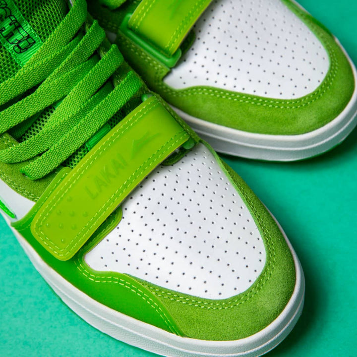 YEAH RIGHT – LAKAI