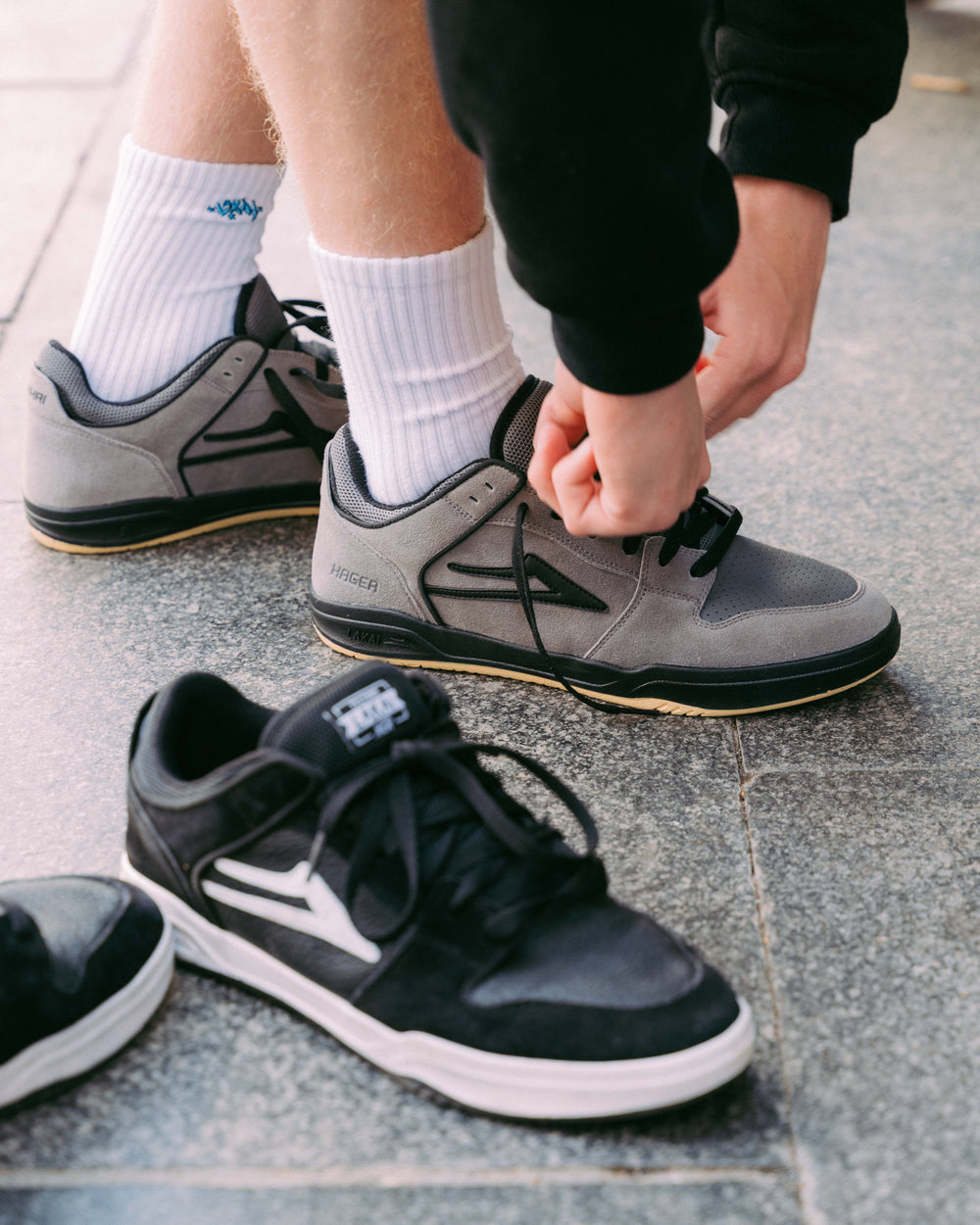 TELFORD LOW - ROMAN HAGAR