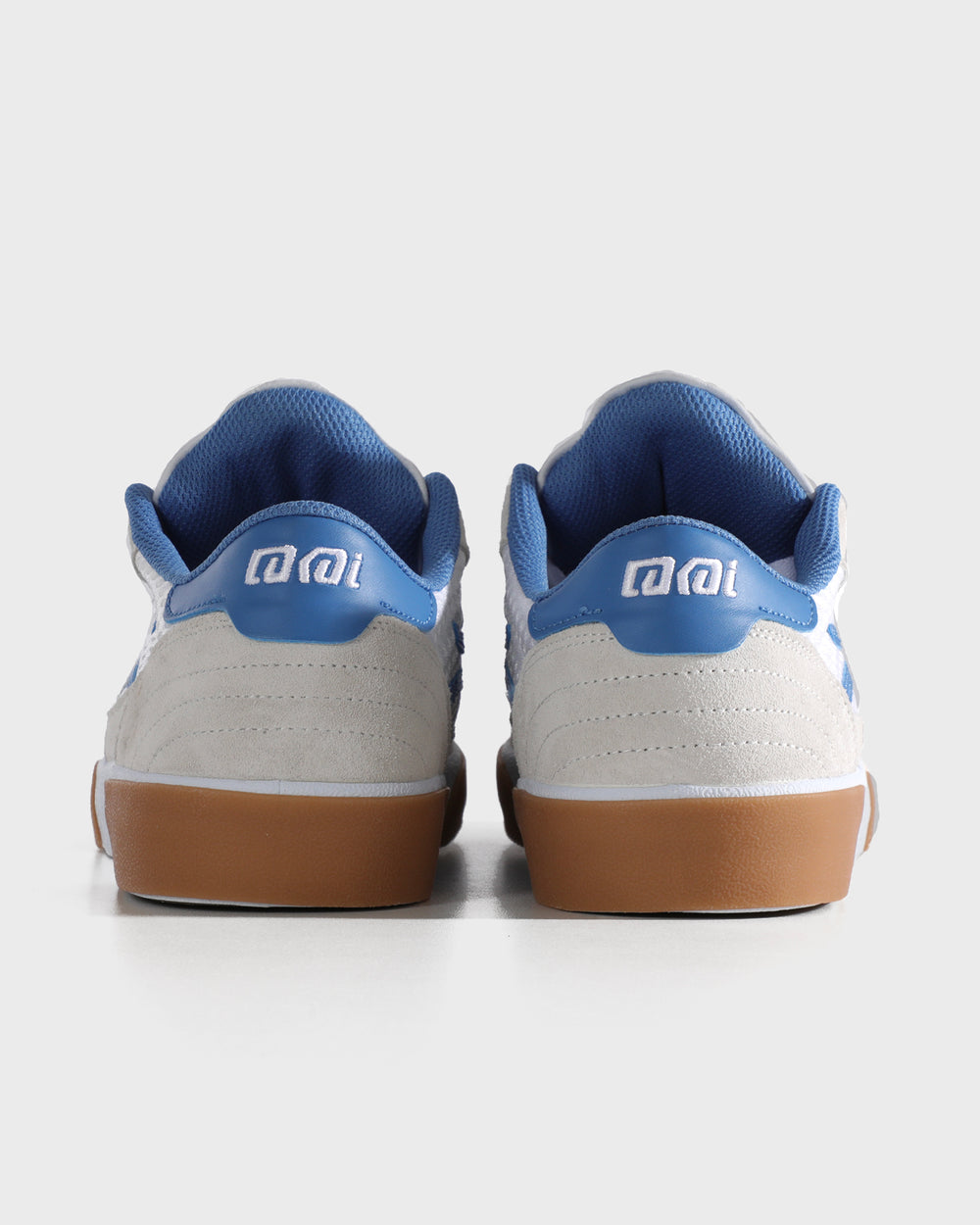 CAMBRIDGE -  WHITE SUEDE PARISIAN GUM