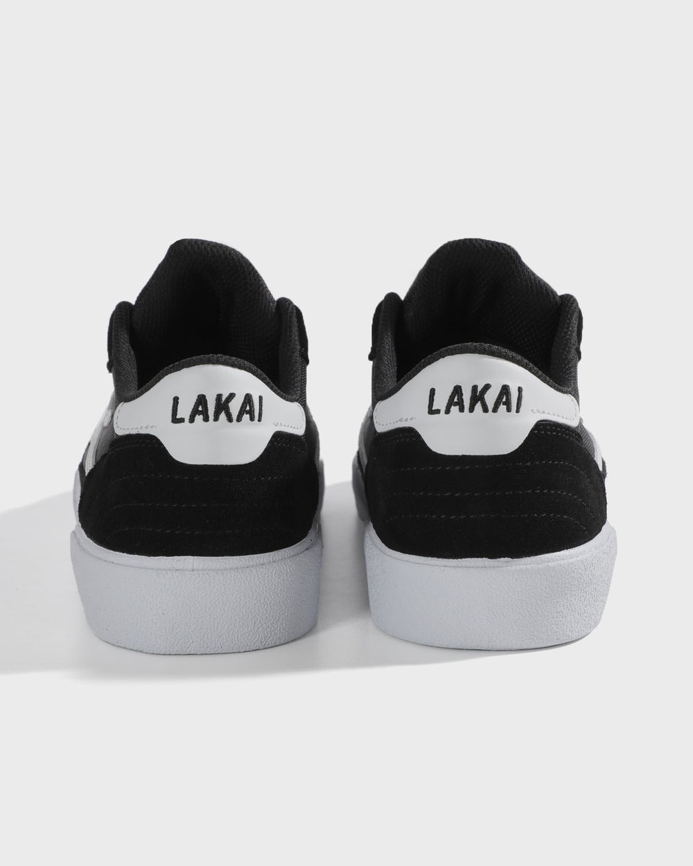 CAMBRIDGE  BLACK/WHITE SUEDE