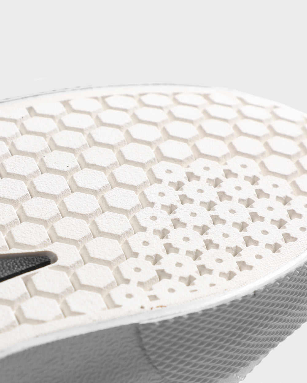 CAMBRIDGE WHITE LEATHER