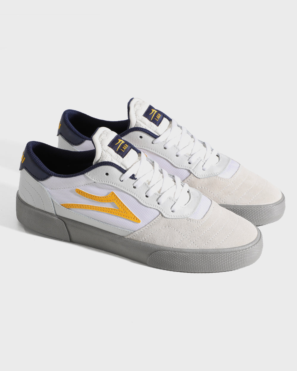 CAMBRIDGE WHITE LEATHER