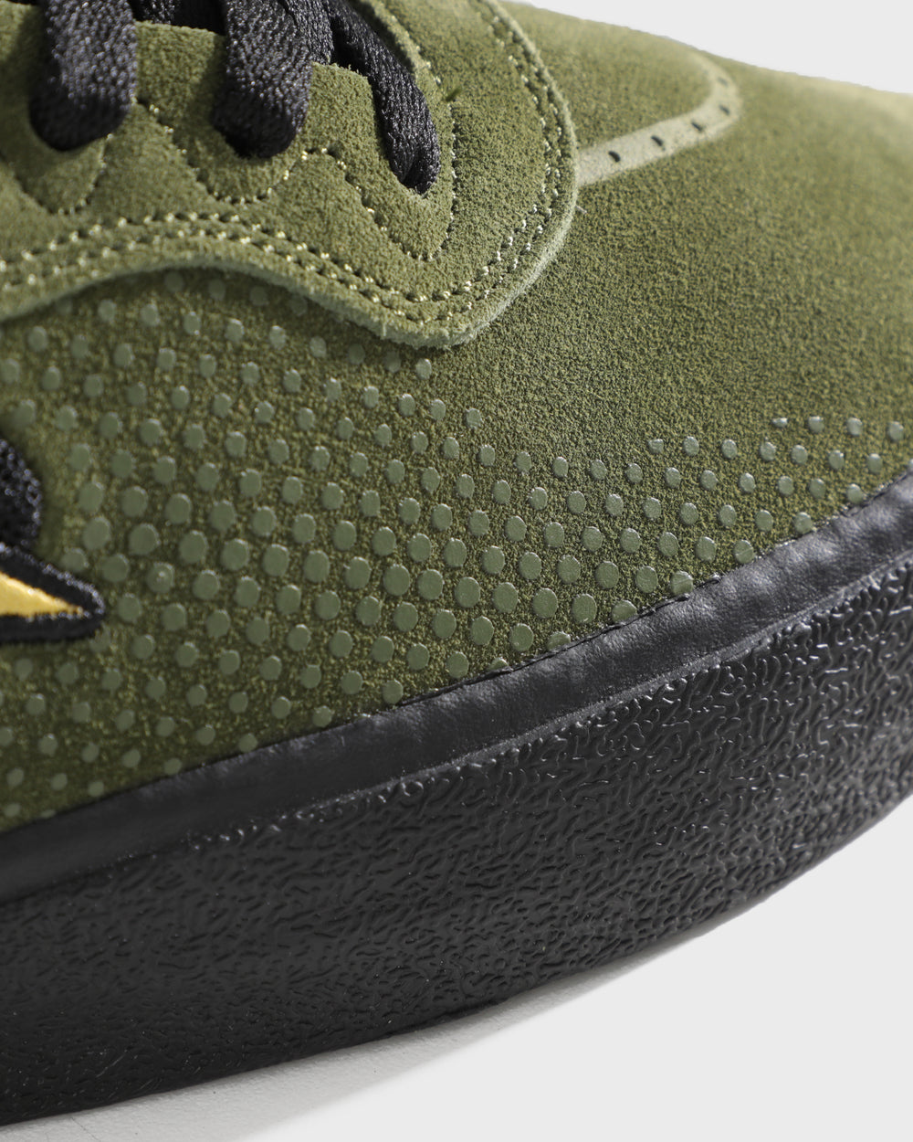 ESSEX - BLACK GATOR GOLD