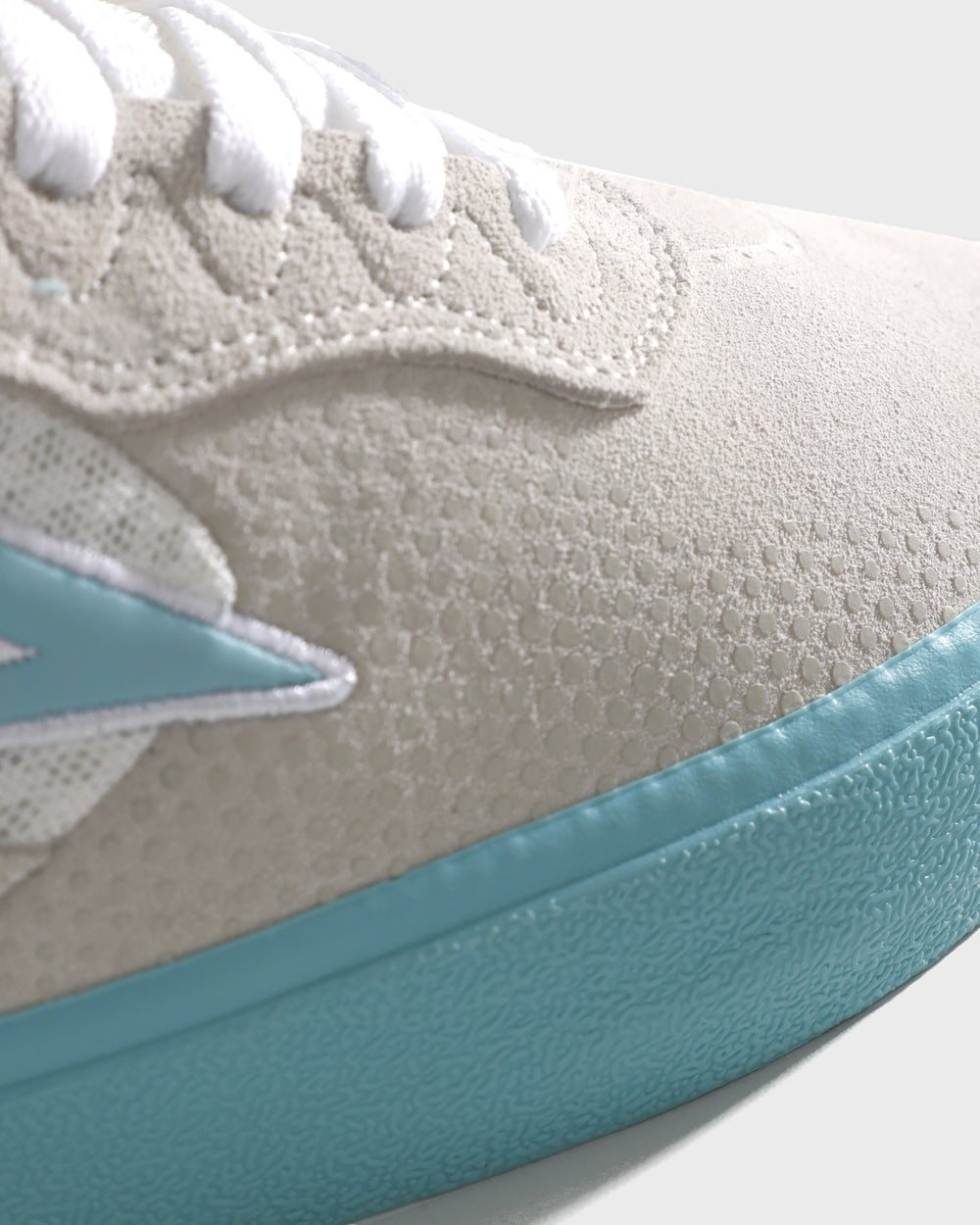 ESSEX ELITE - WHITE SUEDE AQUA