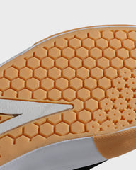 MANCHESTER BLACK WHITE GUM TOE