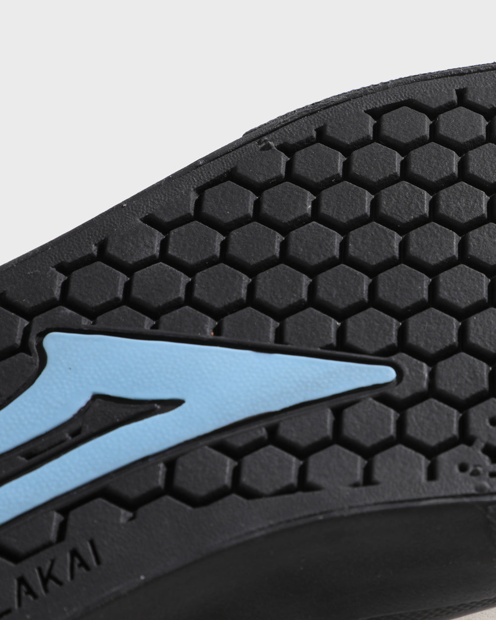 MANCHESTER WHITE BLACK SKY