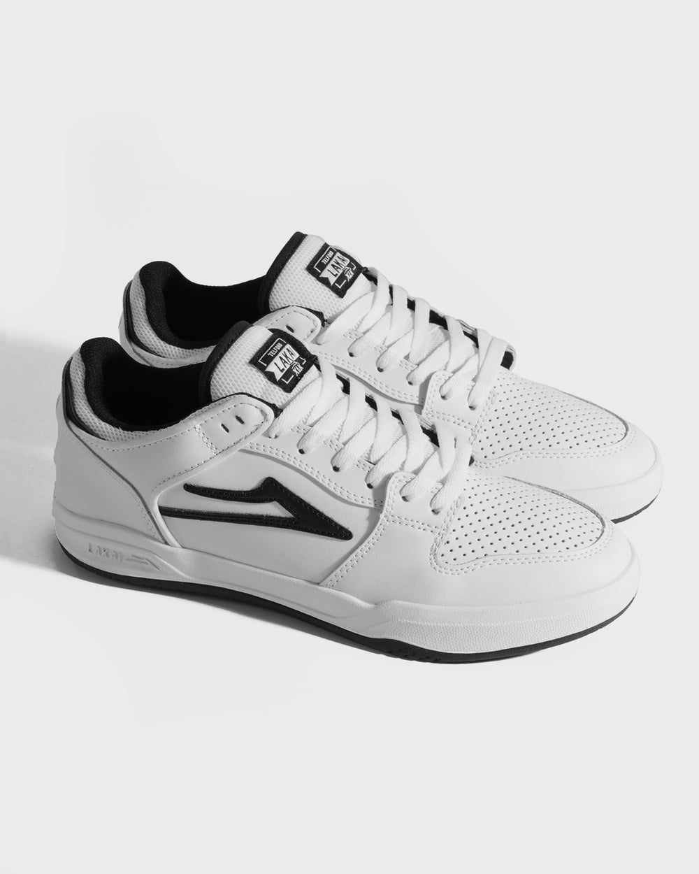 TELFORD LOW  WHITE/BLACK LEATHER