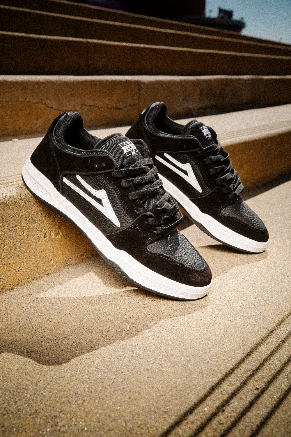 TELFORD LOW BLACK SUEDE
